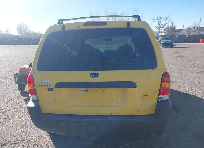 Photo 14 of 2003 Ford Escape XLT (VIN 1FMCU93133KA24792)