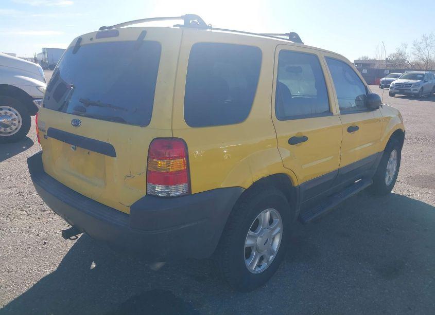 Photo 4 of 2003 Ford Escape XLT (VIN 1FMCU93133KA24792)