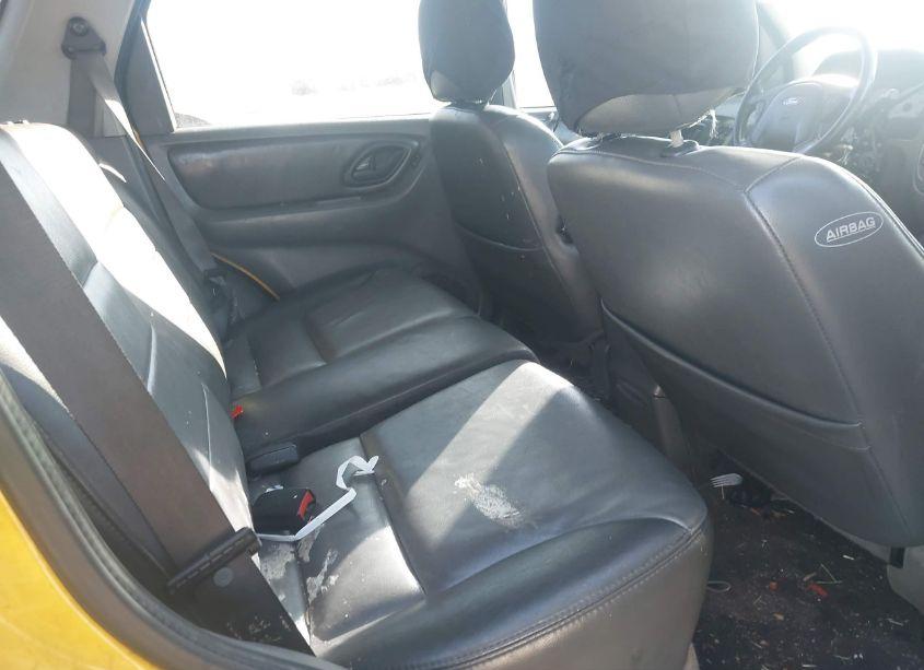 Photo 8 of 2003 Ford Escape XLT (VIN 1FMCU93133KA24792)