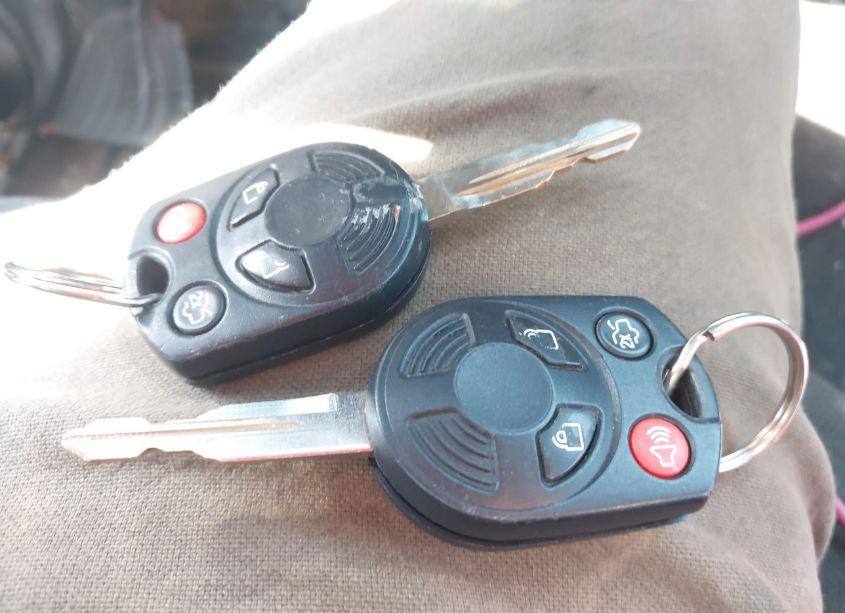 Photo 11 of 2008 Ford Escape XLT (VIN 1FMCU93138KA83686)