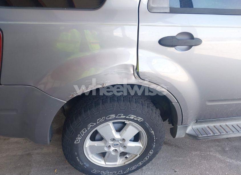 Photo 6 of 2008 Ford Escape XLT (VIN 1FMCU93138KB25855)