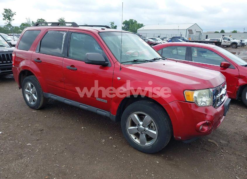 2008 Ford Escape XLT (VIN 1FMCU93138KC92071) main photo