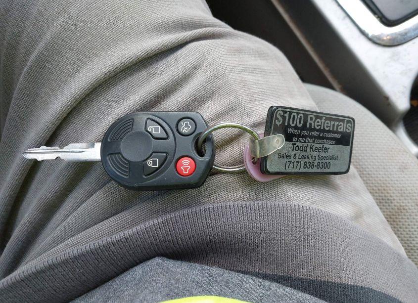 Photo 11 of 2008 Ford Escape XLT (VIN 1FMCU93138KD15235)