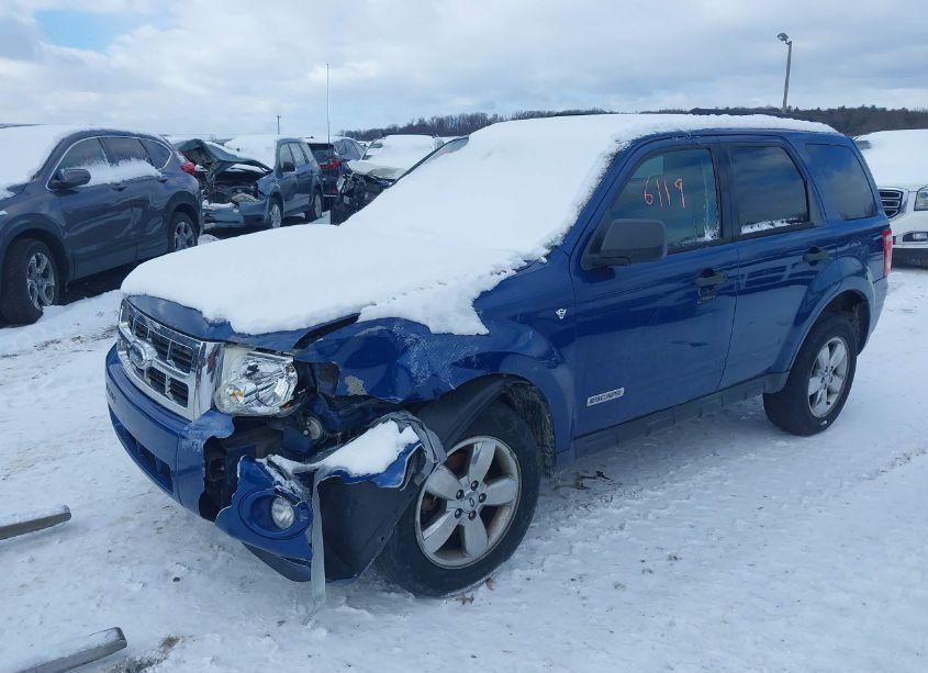 Photo 2 of 2008 Ford Escape XLT (VIN 1FMCU93138KD15235)