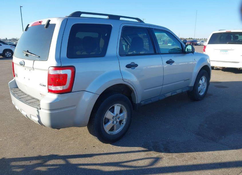 Photo 4 of 2008 Ford Escape XLT (VIN 1FMCU93138KD78237)