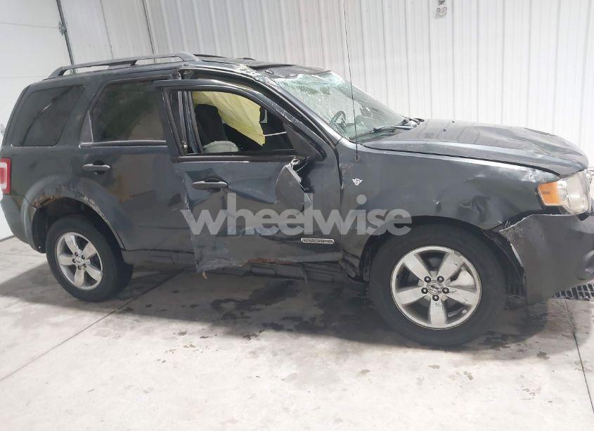 Photo 13 of 2008 Ford Escape XLT (VIN 1FMCU93138KE64292)