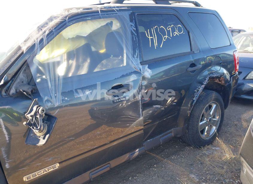 Photo 17 of 2008 Ford Escape XLT (VIN 1FMCU93138KE64292)