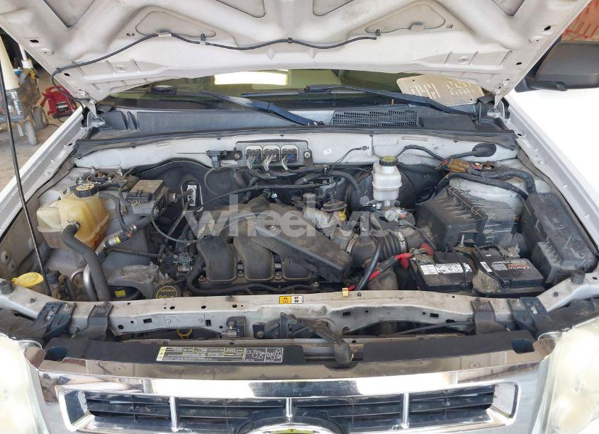 Photo 10 of 2008 Ford Escape XLT (VIN 1FMCU93138KE75177)
