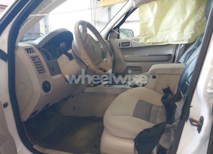 Photo 5 of 2008 Ford Escape XLT (VIN 1FMCU93138KE75177)