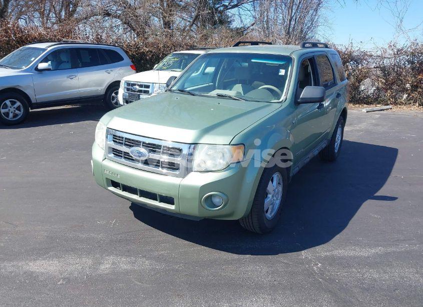 Photo 2 of 2008 Ford Escape XLT (VIN 1FMCU93148KA13047)