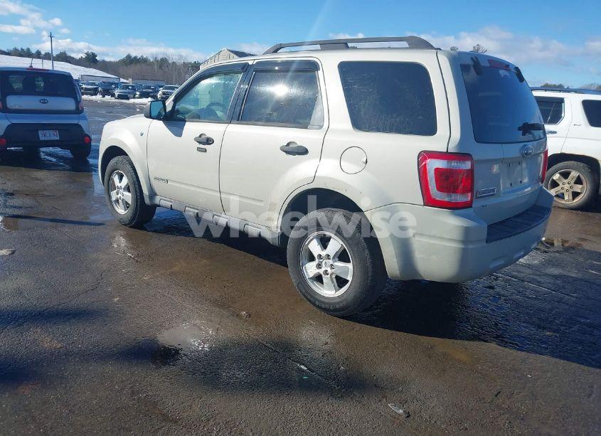 Photo 3 of 2008 Ford Escape XLT (VIN 1FMCU93148KA91327)