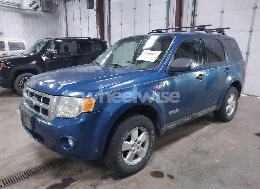 Photo 2 of 2008 Ford Escape XLT (VIN 1FMCU93148KA99945)