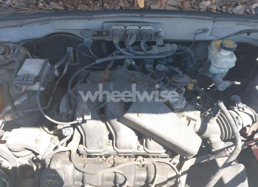 Photo 10 of 2008 Ford Escape XLT (VIN 1FMCU93148KB36508)