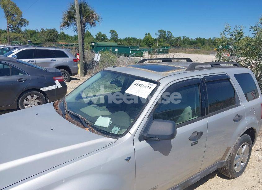 Photo 6 of 2008 Ford Escape XLT (VIN 1FMCU93148KB36508)