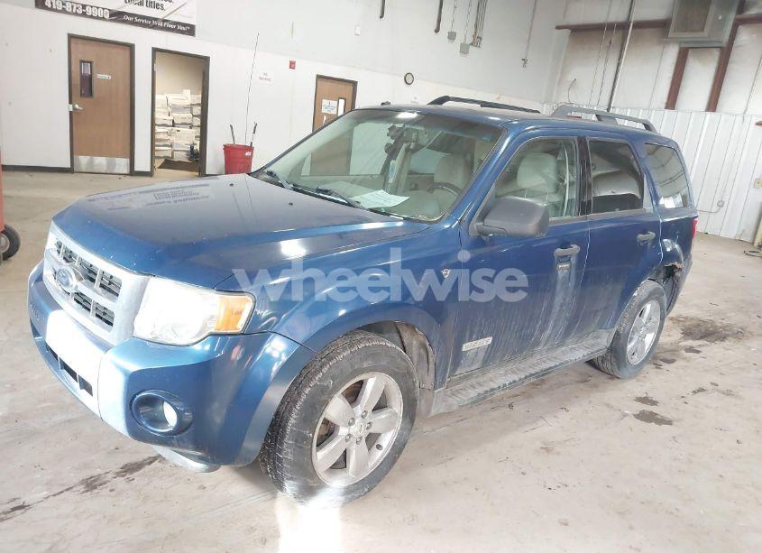 Photo 2 of 2008 Ford Escape XLT (VIN 1FMCU93148KC45342)