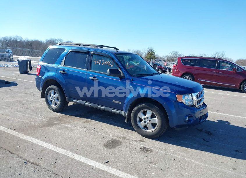 2008 Ford Escape XLT (VIN 1FMCU93148KE60607) main photo
