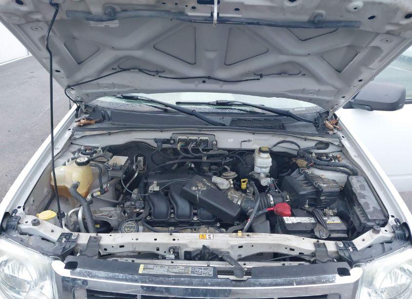 Photo 10 of 2008 Ford Escape XLT (VIN 1FMCU93148KE68240)