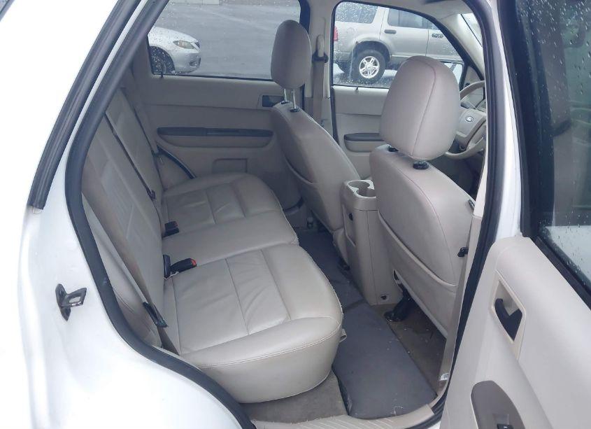 Photo 8 of 2008 Ford Escape XLT (VIN 1FMCU93148KE68240)