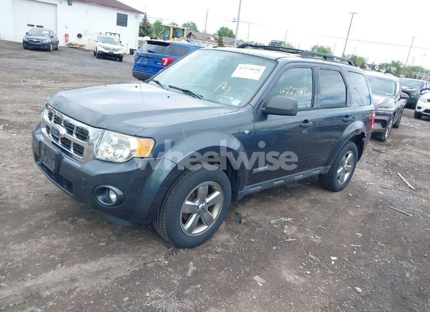 Photo 2 of 2008 Ford Escape XLT (VIN 1FMCU93148KE82462)