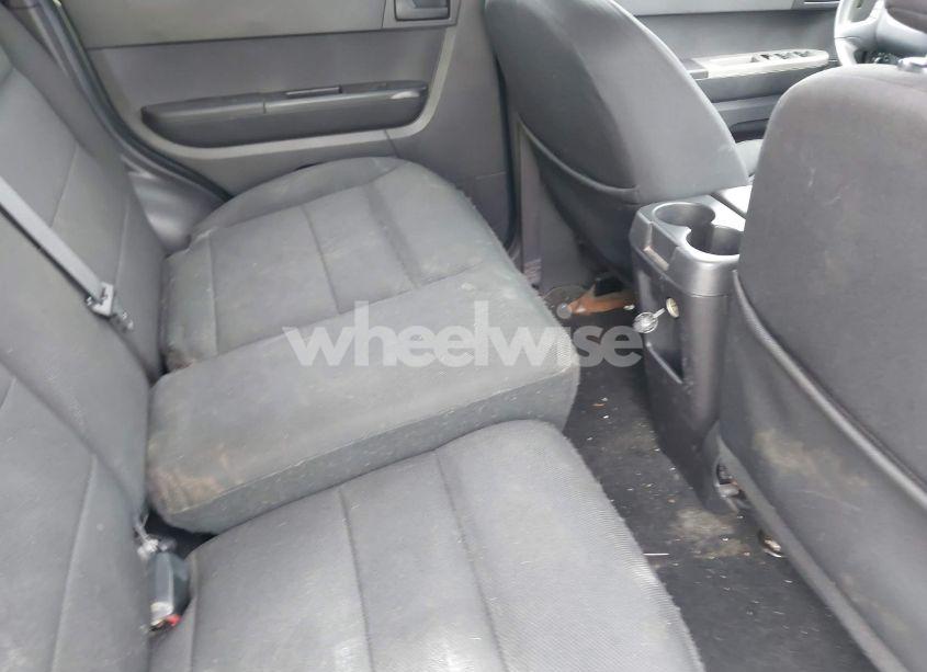 Photo 8 of 2008 Ford Escape XLT (VIN 1FMCU93148KE82462)