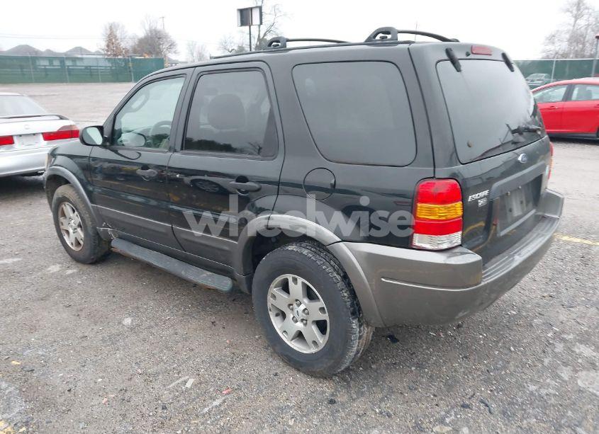 Photo 3 of 2004 Ford Escape XLT (VIN 1FMCU93154KA18073)