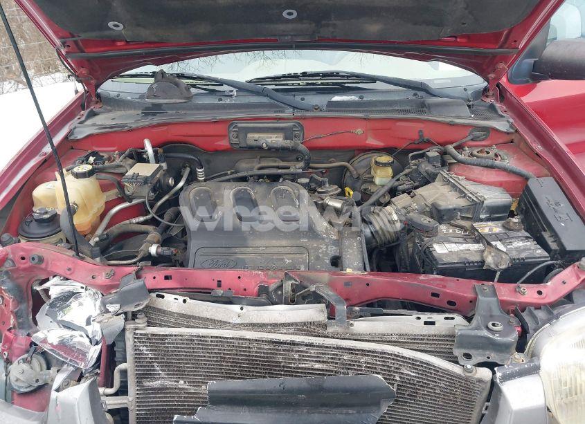 Photo 10 of 2004 Ford Escape XLT (VIN 1FMCU93154KB34647)