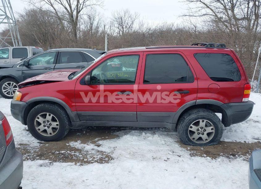 Photo 14 of 2004 Ford Escape XLT (VIN 1FMCU93154KB34647)