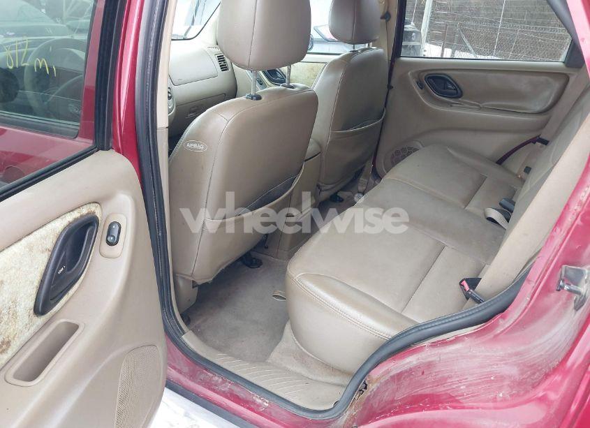 Photo 8 of 2004 Ford Escape XLT (VIN 1FMCU93154KB34647)