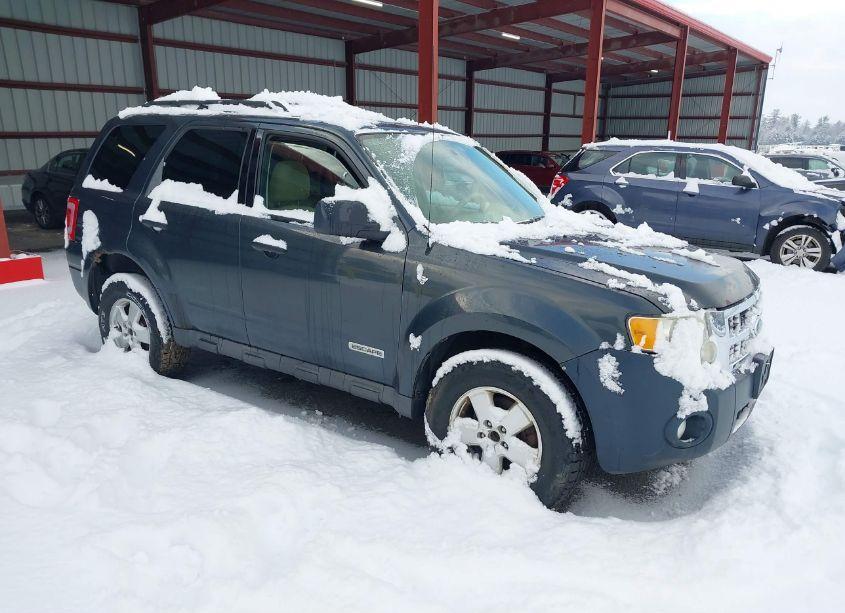 2008 Ford Escape XLT (VIN 1FMCU93158KA30097) main photo