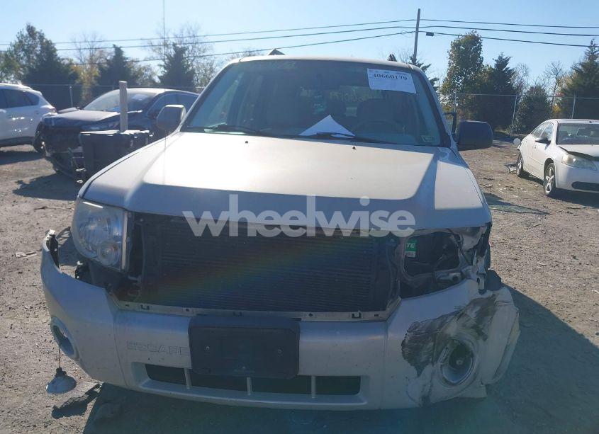 Photo 12 of 2008 Ford Escape XLT (VIN 1FMCU93158KA39754)