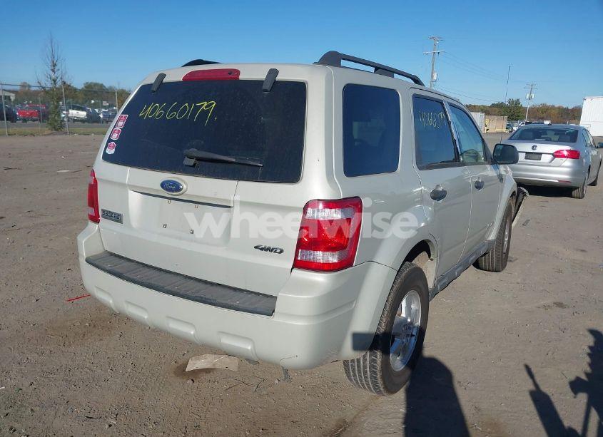 Photo 4 of 2008 Ford Escape XLT (VIN 1FMCU93158KA39754)