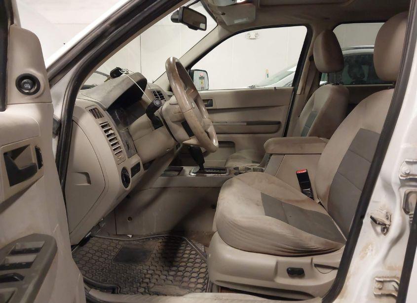 Photo 5 of 2008 Ford Escape XLT (VIN 1FMCU93158KA86508)