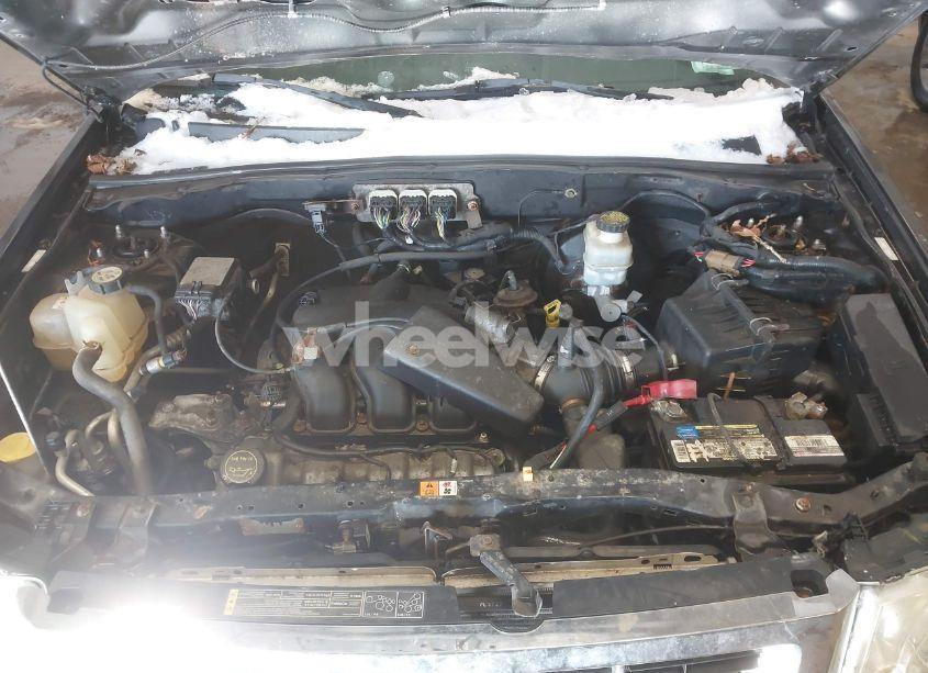 Photo 10 of 2008 Ford Escape XLT (VIN 1FMCU93158KE02473)