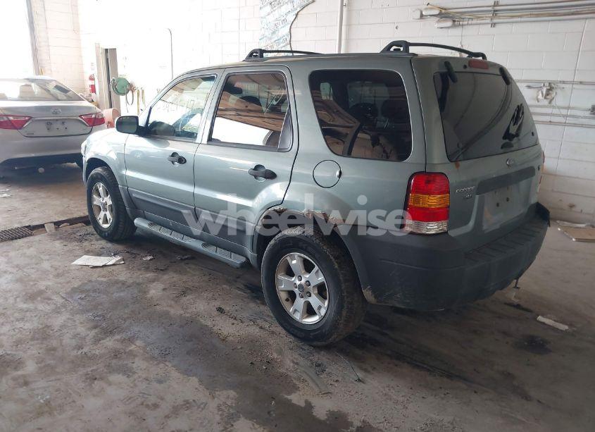 Photo 3 of 2006 Ford Escape XLT/XLT SPORT (VIN 1FMCU93166KB17679)