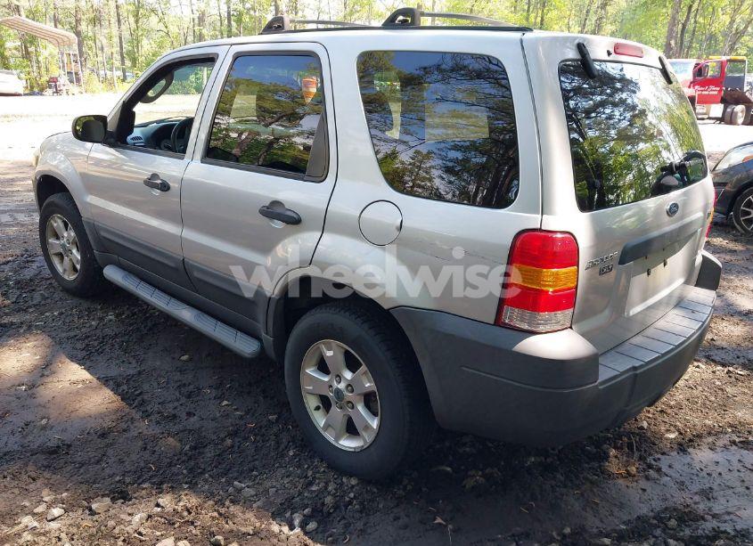 Photo 3 of 2007 Ford Escape XLT/XLT SPORT (VIN 1FMCU93167KA51832)