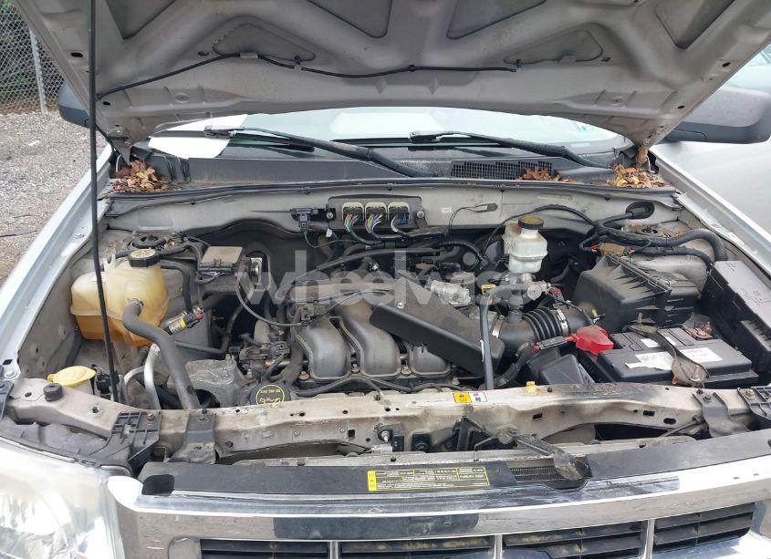 Photo 10 of 2008 Ford Escape XLT (VIN 1FMCU93168KA03345)