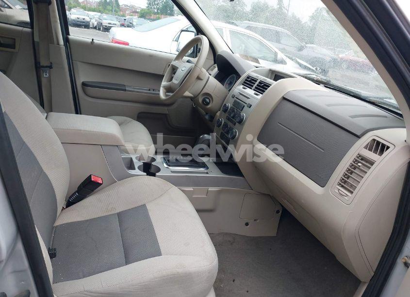 Photo 5 of 2008 Ford Escape XLT (VIN 1FMCU93168KA03345)