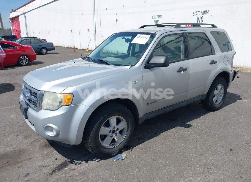Photo 2 of 2008 Ford Escape XLT (VIN 1FMCU93168KA42503)