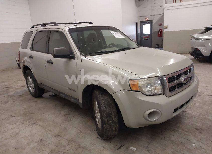 2008 Ford Escape XLT (VIN 1FMCU93168KC63535) main photo