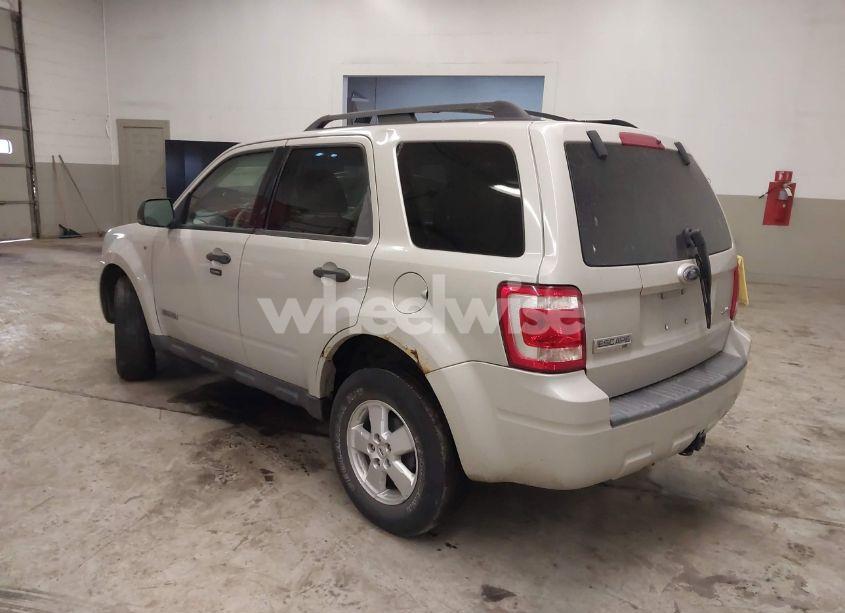 Photo 3 of 2008 Ford Escape XLT (VIN 1FMCU93168KC63535)