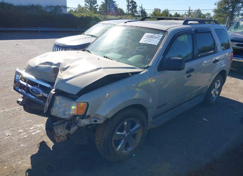 Photo 2 of 2008 Ford Escape XLT (VIN 1FMCU93168KC70596)
