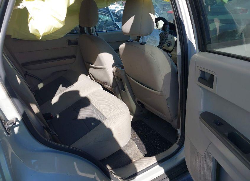 Photo 8 of 2008 Ford Escape XLT (VIN 1FMCU93168KC70596)