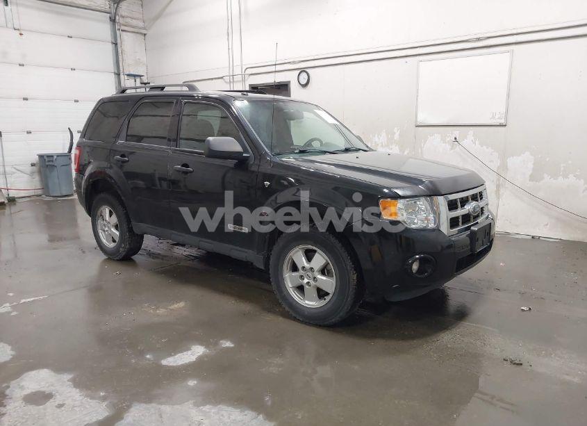 2008 Ford Escape XLT (VIN 1FMCU93168KE10789) main photo