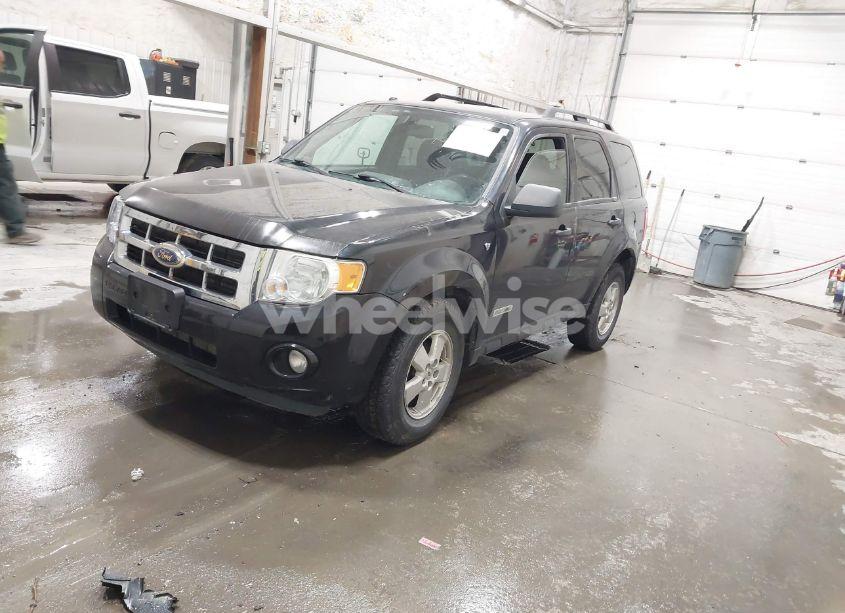Photo 2 of 2008 Ford Escape XLT (VIN 1FMCU93168KE10789)