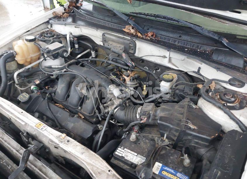 Photo 10 of 2004 Ford Escape XLT (VIN 1FMCU93174KB22029)