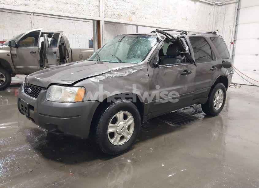 Photo 2 of 2004 Ford Escape XLT (VIN 1FMCU93174KB67570)