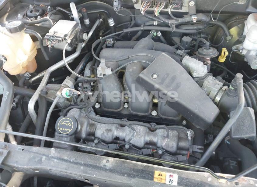 Photo 10 of 2007 Ford Escape XLT/XLT SPORT (VIN 1FMCU93177KA19729)