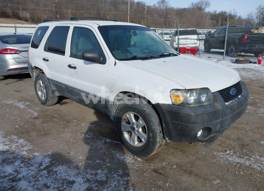 2007 Ford Escape XLT/XLT SPORT (VIN 1FMCU93177KB25212) main photo