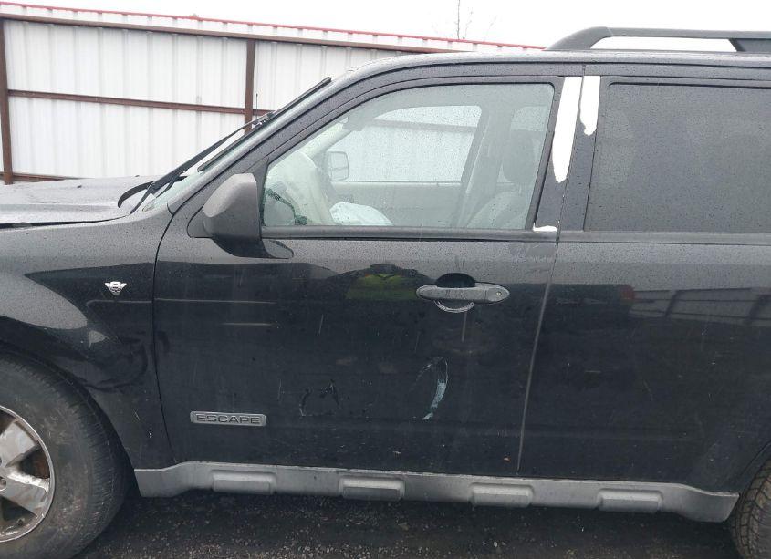 Photo 14 of 2008 Ford Escape XLT (VIN 1FMCU93178KA08229)