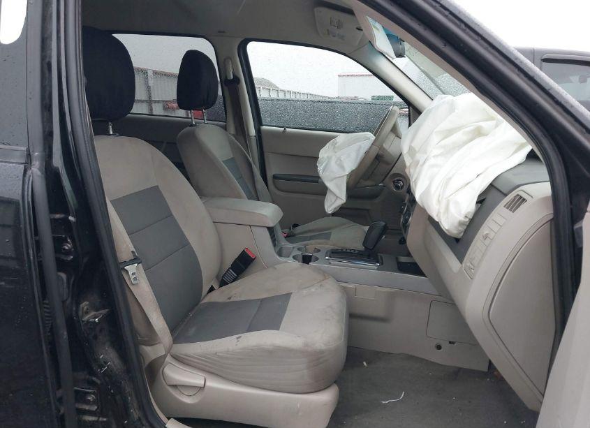 Photo 5 of 2008 Ford Escape XLT (VIN 1FMCU93178KA08229)